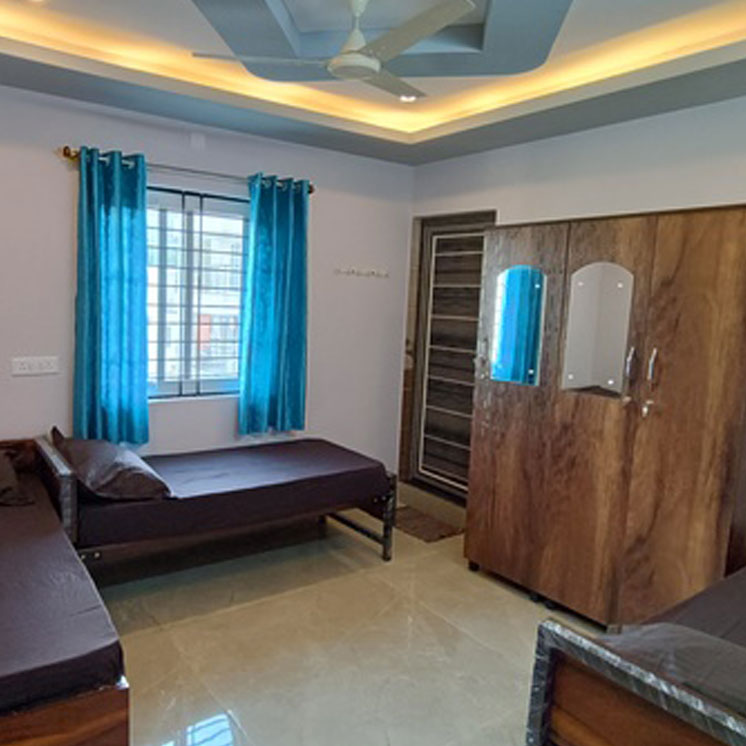 SSA HOMES PG near kristu jayanti college photos